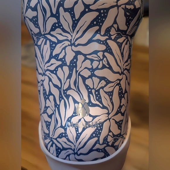 NEW • Manna Gray & Light Pink Tumbler 40OZ w/matching boot & straw - Picture 4 of 4